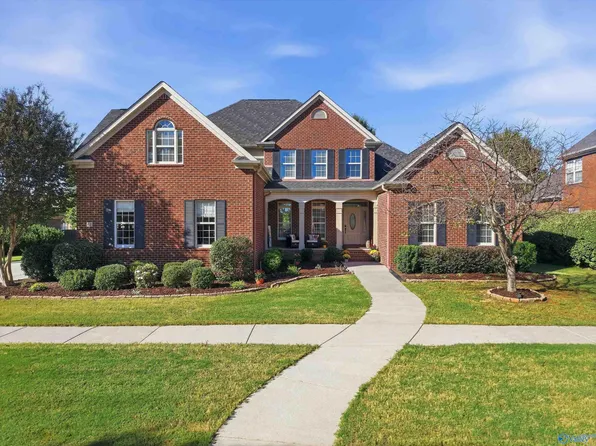 12 Wax Ln SW, Huntsville, AL 35824