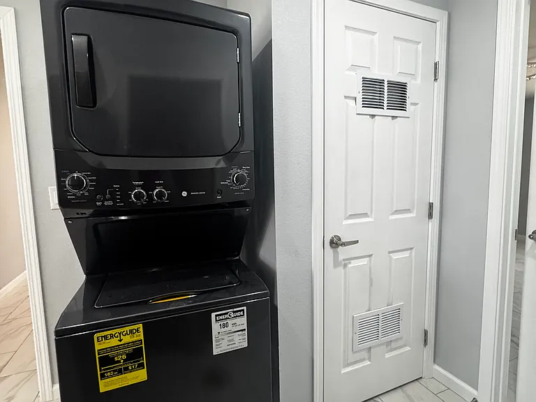 6924 Cobblestone Ave — Photo 18