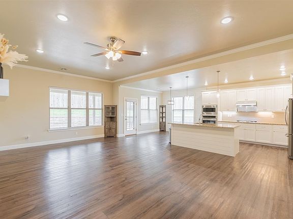 4th image of 4723 W Santa Fe Ct