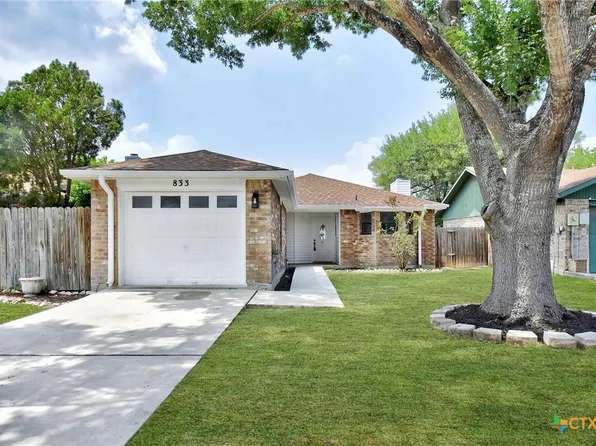 833 Bellaire Dr, New Braunfels, TX 78130
