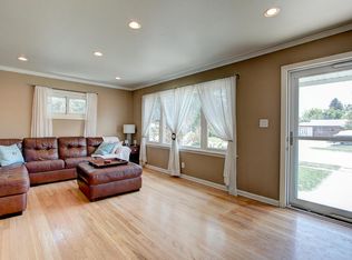 306 Menomonee Ave, South Milwaukee, WI 53172
