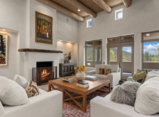 709 Gonzales Rd, Santa Fe, NM 87501