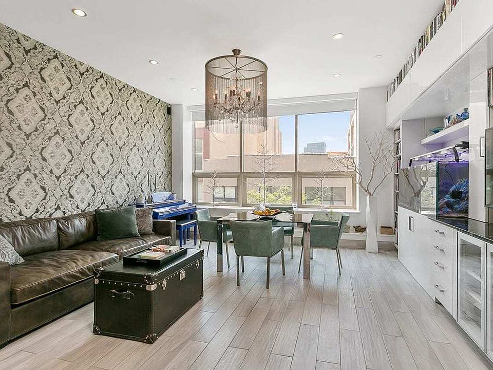 1st image of 217 51st Ave APT 313