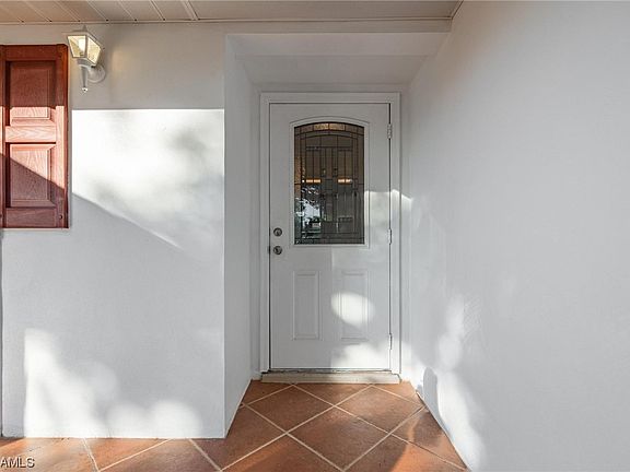 2nd image of 508 Pangola Dr