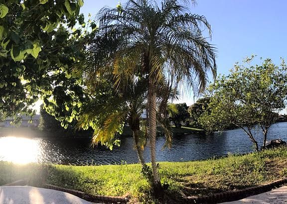 5th image of 10137 Boynton Place Cir