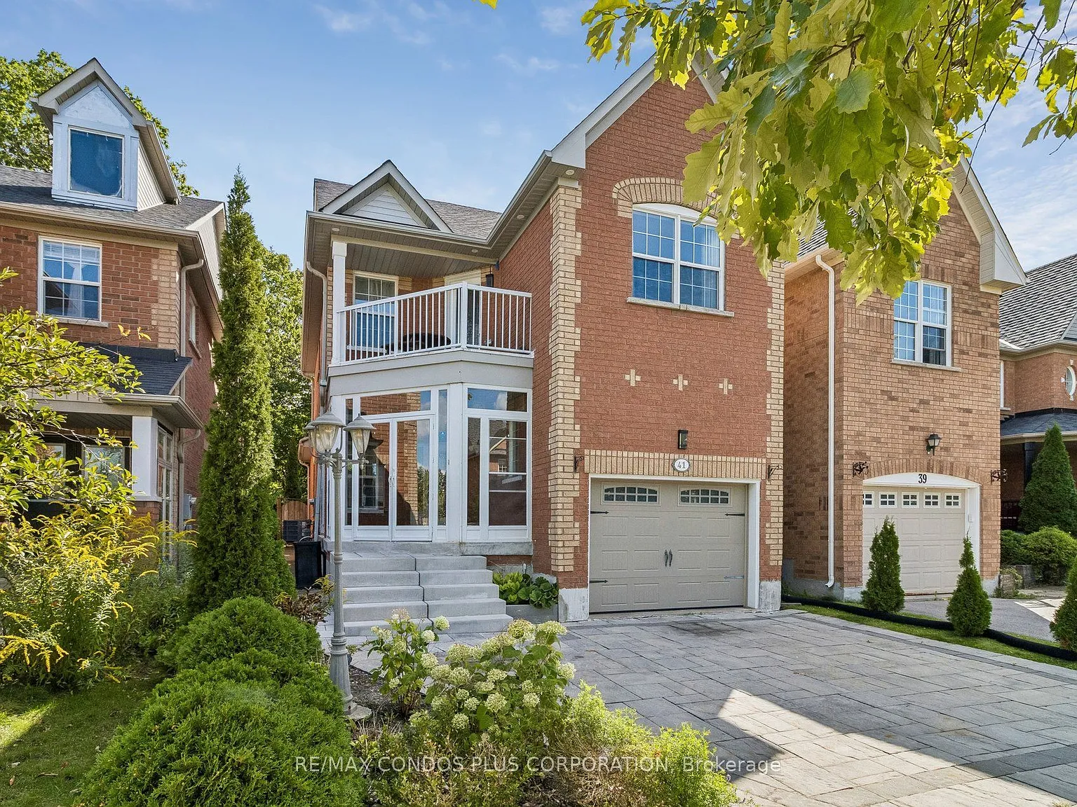 6 bed, $4,100 — Photo 1