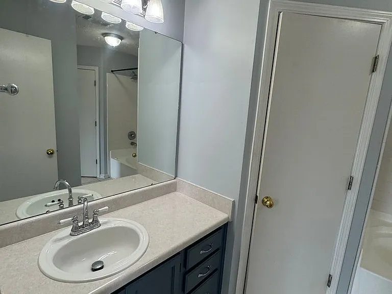 5620 Sweetwood Way — Photo 16