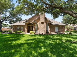 2503 Saint Andrews Dr, Ennis, TX 75119
