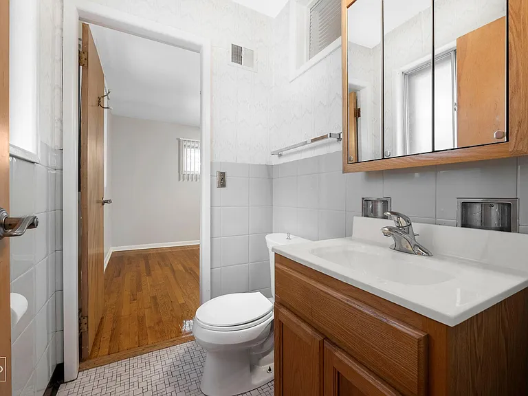 413 E Atwater Ave — Photo 26