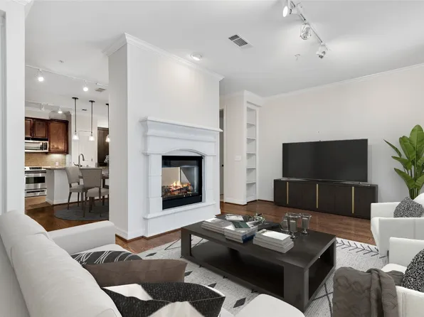 8616 Turtle Creek Blvd APT 206, Dallas, TX 75225