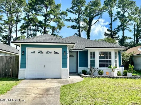 12619 Ashmore Green Dr N, Jacksonville, FL 32246