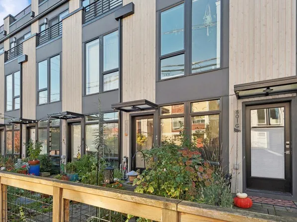 801 NW 50th St #F, Seattle, WA 98107