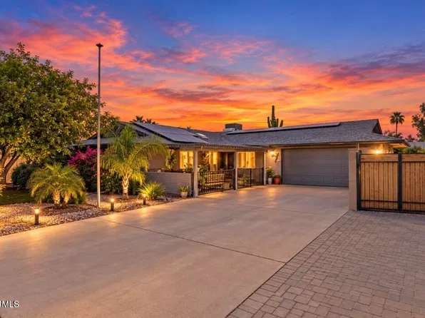 9319 W GLEN OAKS Circle, Sun City, AZ 85351