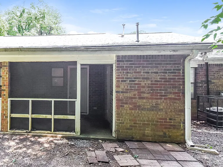 169 Kimberly Way — Photo 15
