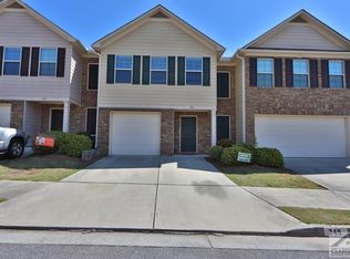 345 Oaktown Pl, Lawrenceville, GA 30044