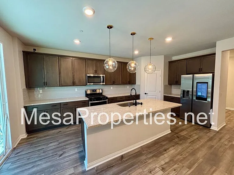 15606 Raptor Rd — Photo 5
