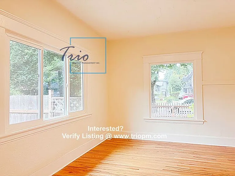 1044 W 8th Ave — Photo 5