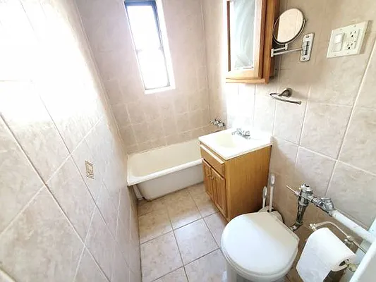 Rented by Ideal Properties Group | media 10