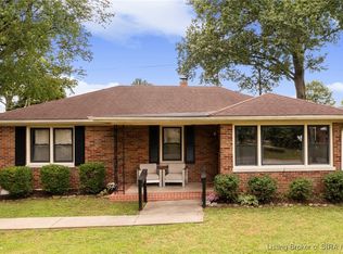 825 Morris Ave, Jeffersonville, IN 47130