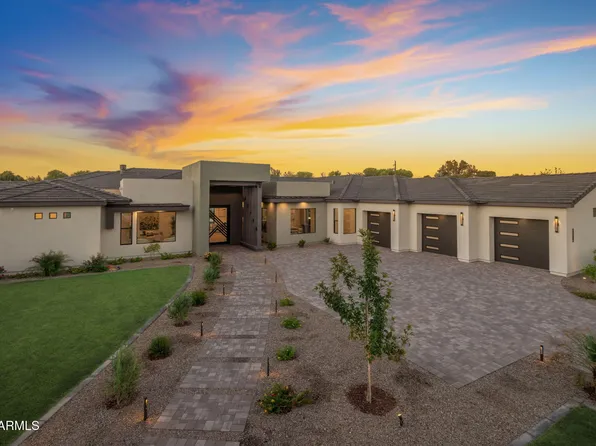 3374 E AQUARIUS Court, Chandler, AZ 85249