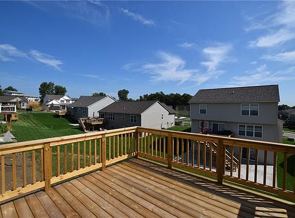 2nd image of 295 Dakota Ln