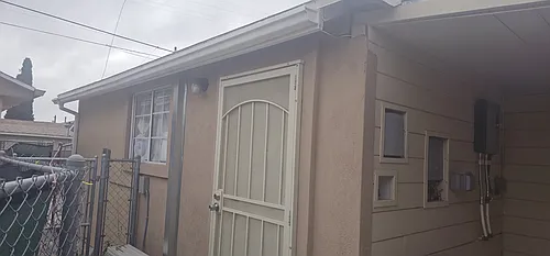 3873 Superba St Photo 1