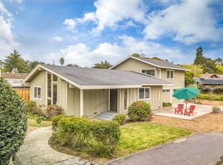445 Cliff Dr, Aptos, CA 95003