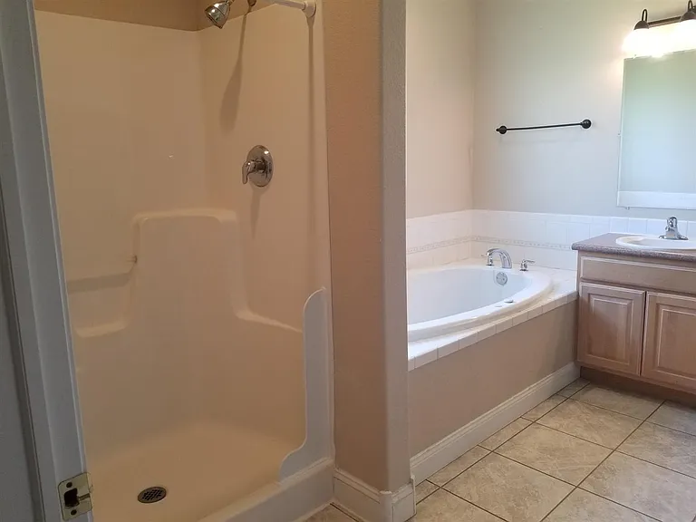 4001 W Philip Ave — Photo 28