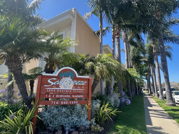 1009 Seabreeze Dr, Huntington Beach, CA 92648