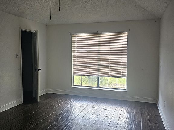 4th image of 2310 Cortland Cir