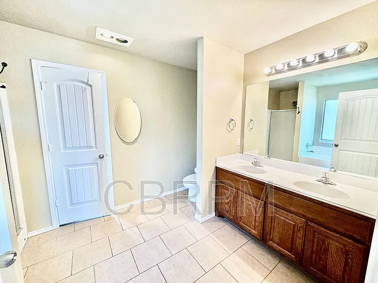 5207 Harvard St — Photo 13