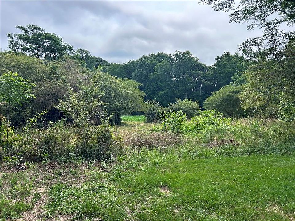 1st image of 306 Ridge Rd