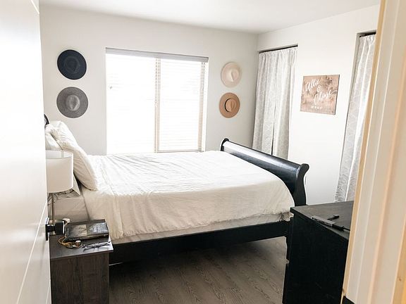 4th image of 280 E Lorene St Unit 5202