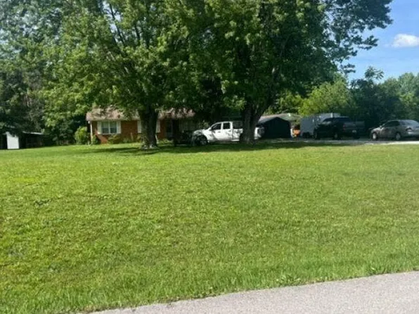 136 Hadden Mill Rd, Elkton, KY 42220