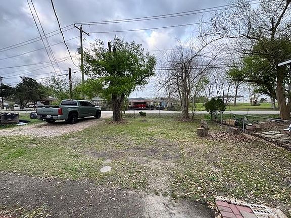 5th image of 1405 Rice St