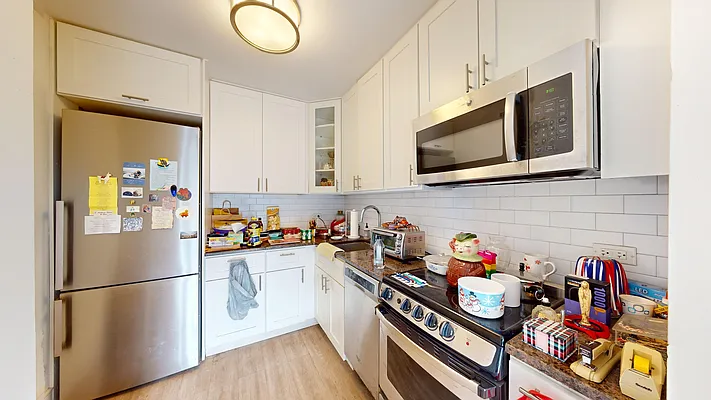 Rented by Bond New York | media 40