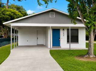 1423 Montana Ave, Saint Cloud, FL 34769
