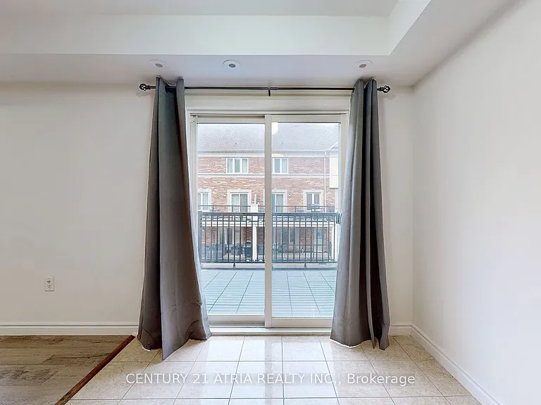 92 Louisbourg Way — Photo 11