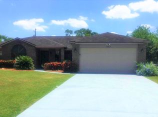1365 SE Floresta Dr, Pt Saint Lucie, FL 34983