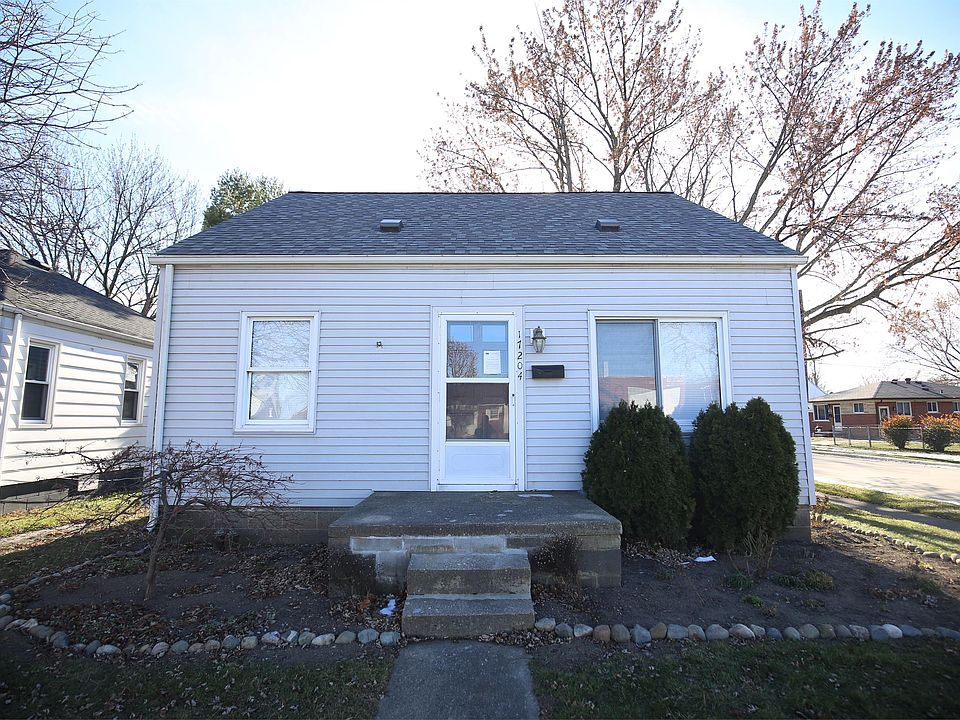 1st image of 17204 Stephens Dr