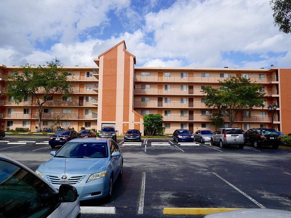 1st image of 8700 N Sherman Cir APT 508