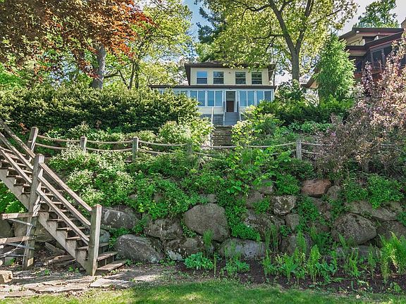5th image of 5026 Lake Mendota Dr