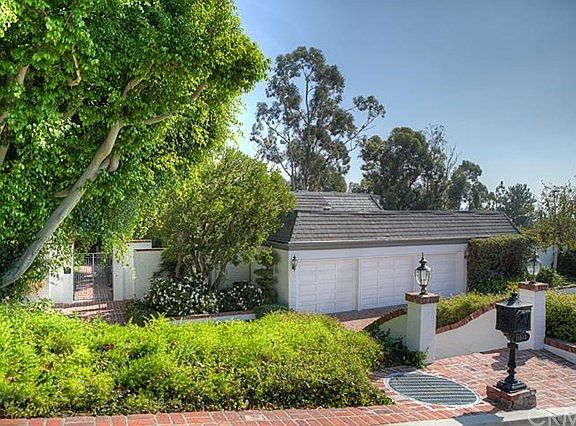 Highly Desirable Neighborhood