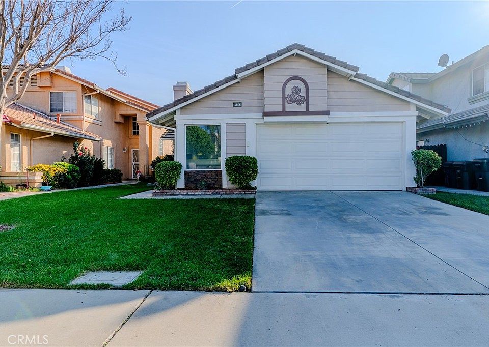 1st image of 15543 Garnet Ct