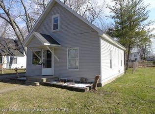 207 W Perry St, Durand, MI 48429