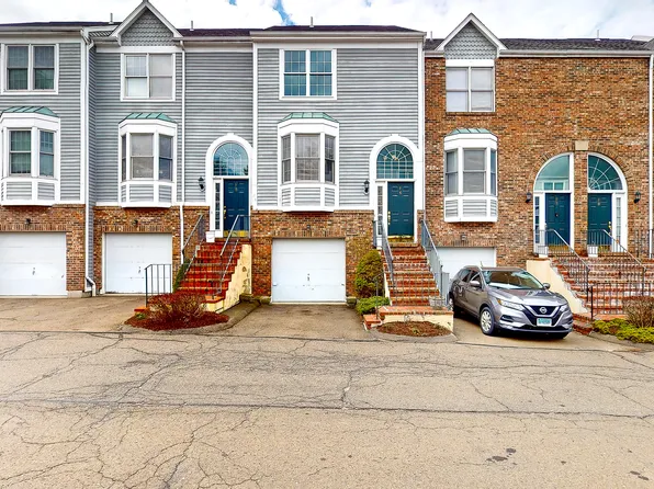 2612 North Avenue #F6, Bridgeport, CT 06604