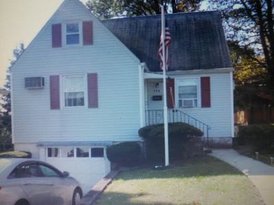 798 Elizabeth St, Ridgefield, NJ, 07657