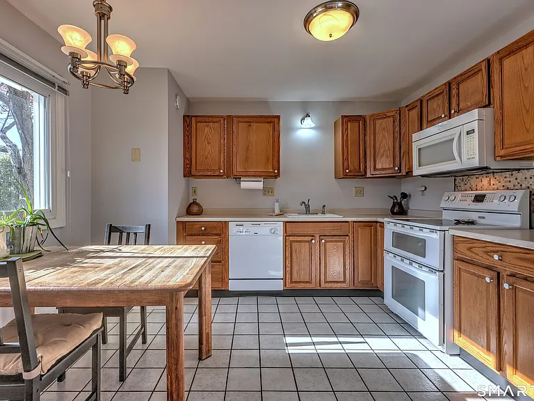 510 E Main St #111 — Photo 10
