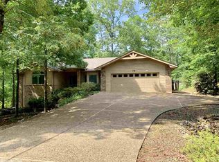 78 Magellan Dr, Hot Springs, AR 71909