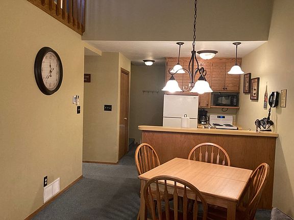 4th image of 4908 N Landmark Cir #1310